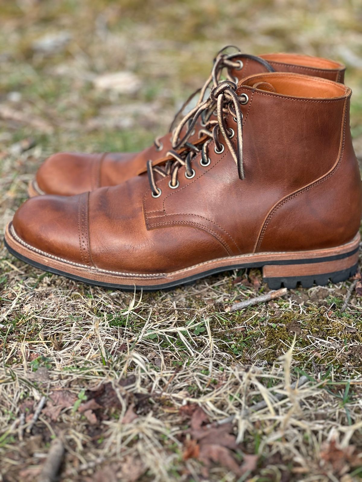 Photo by tailoredgoat on January 5, 2023 of the Viberg Service Boot BCT in C.F. Stead Whisky Regency Calf.