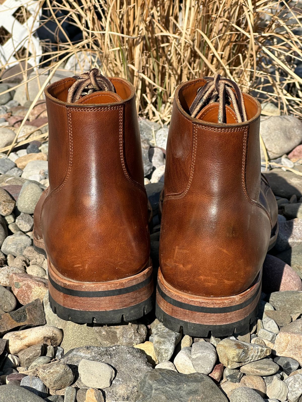 Photo by tailoredgoat on March 5, 2023 of the Viberg Service Boot BCT in C.F. Stead Whisky Regency Calf.