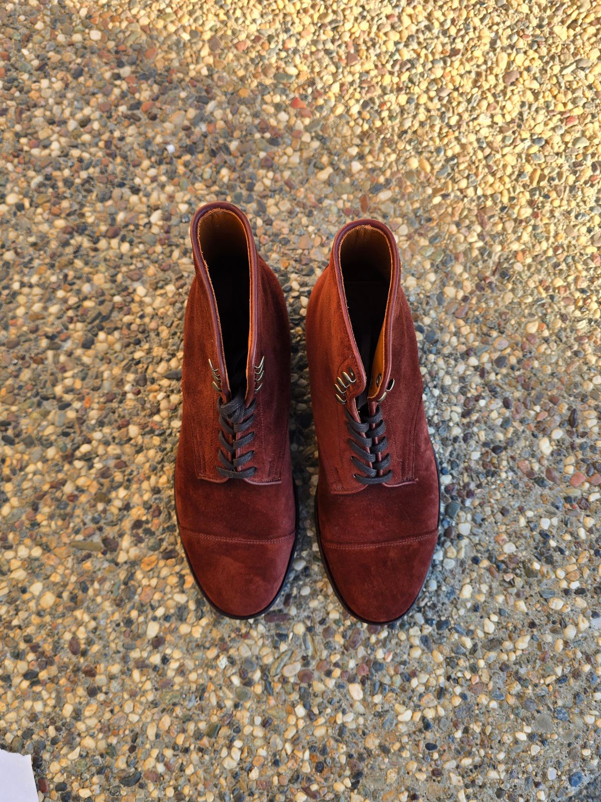 Photo by ttruong3 on November 2, 2025 of the Viberg Halkett in Terre Calf Suede.