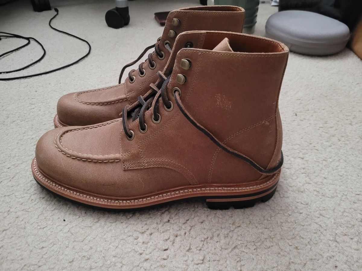 Photo by ttruong3 on October 3, 2023 of the Grant Stone Brass Boot in C.F. Stead Natural Waxy Commander Suede.