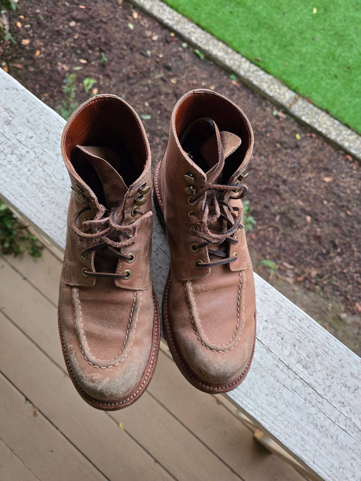 Photo by ttruong3 on February 6, 2024 of the Grant Stone Brass Boot in C.F. Stead Natural Waxy Commander Suede.