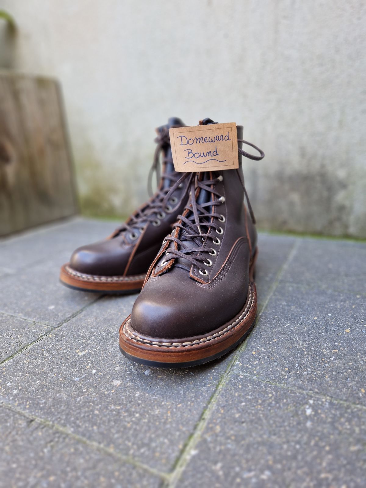 Photo by Chris007 on October 1, 2023 of the White's x Stitchdown Wallace LTT Boot in Seidel Brown Dress.