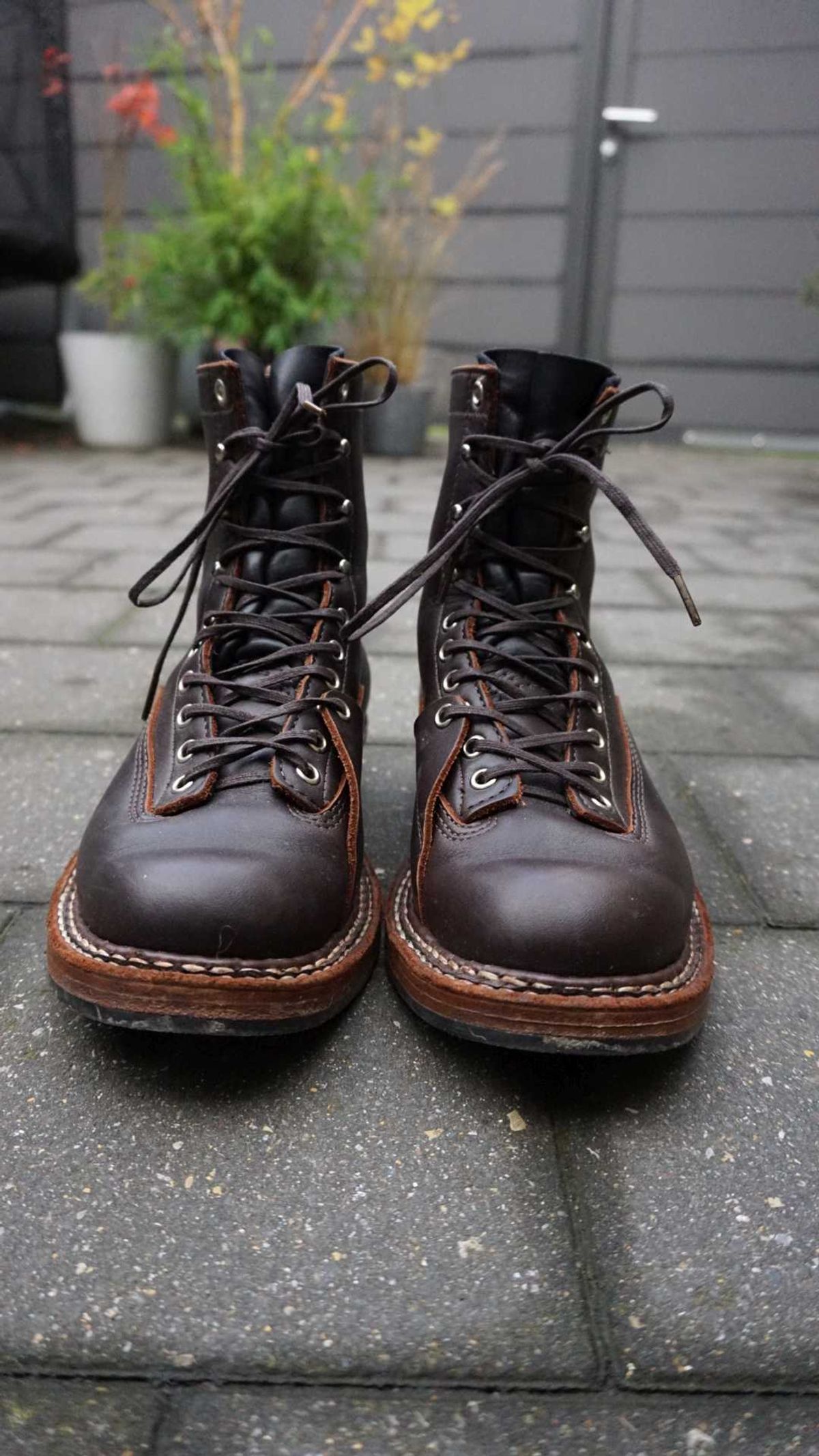 Photo by Chris007 on November 4, 2023 of the White's x Stitchdown Wallace LTT Boot in Seidel Brown Dress.