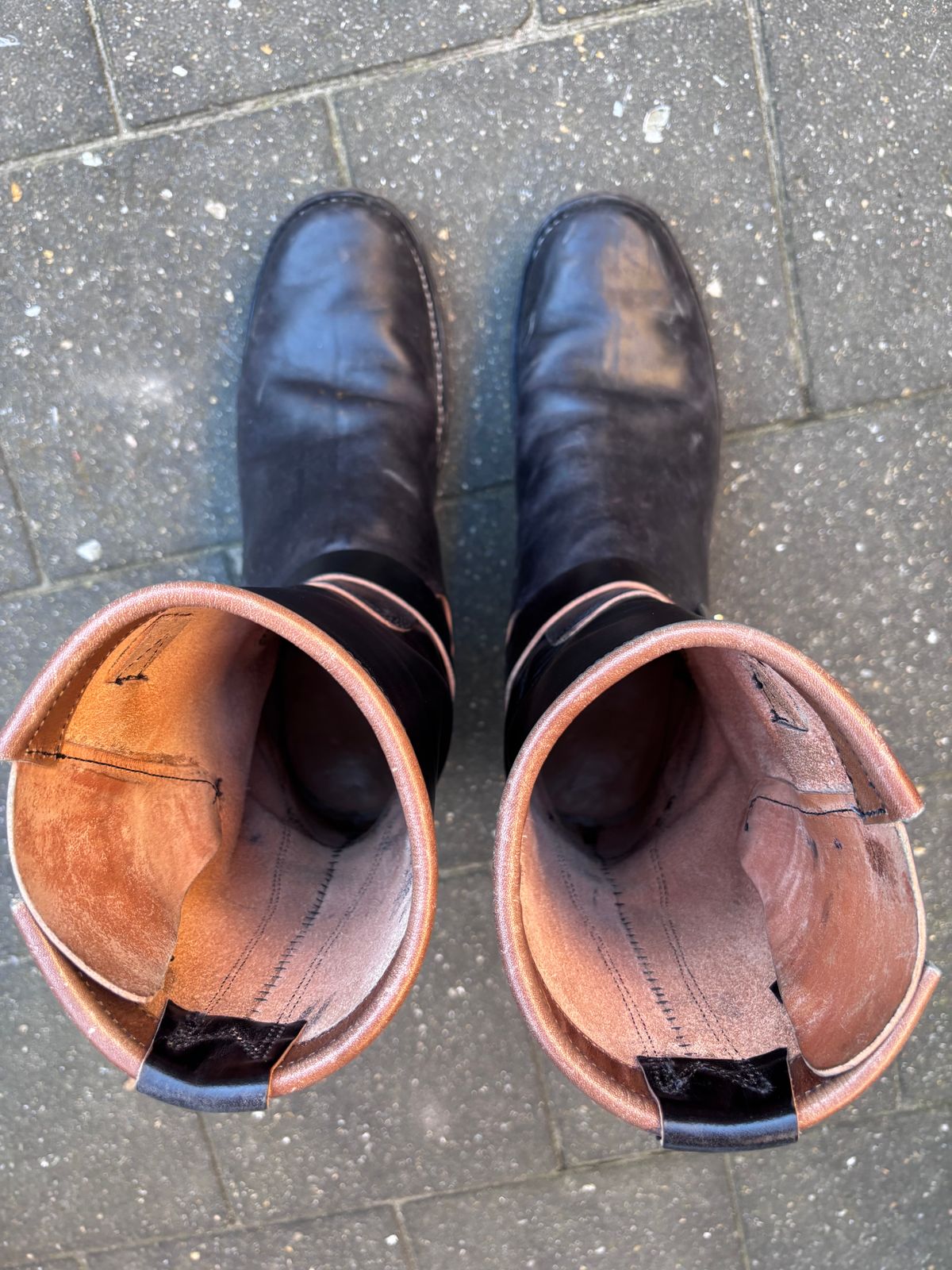 Photo by Chris007 on March 2, 2026 of the Raland Bootmaker Engineers in Maryam Black Horsebutt.