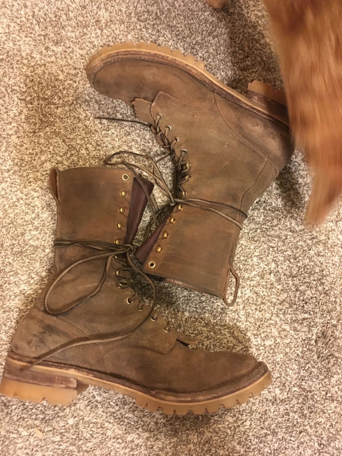 Photo by RunningBearWest on March 6, 2023 of the Nicks BuilderPro in Seidel MaxSupport Tan Roughout.
