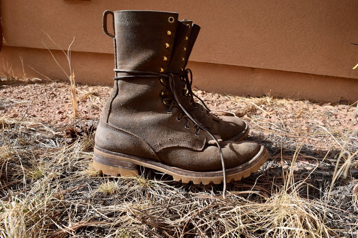 Photo by RunningBearWest on April 5, 2023 of the Nicks BuilderPro in Seidel MaxSupport Tan Roughout.