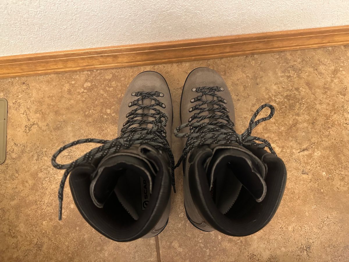 Photo by RunningBearWest on October 8, 2024 of the Scarpa Fuego in Crosta Pro HS12.
