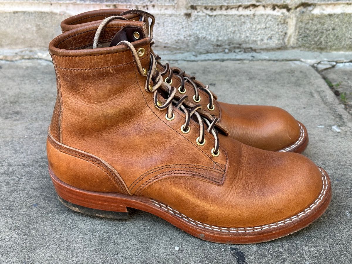 Photo by colton2e on January 5, 2024 of the Nicks Robert in Horween Natural Dublin.
