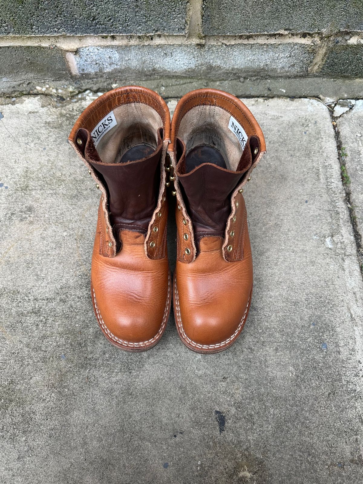 Photo by colton2e on February 2, 2024 of the Nicks Robert in Horween Natural Dublin.