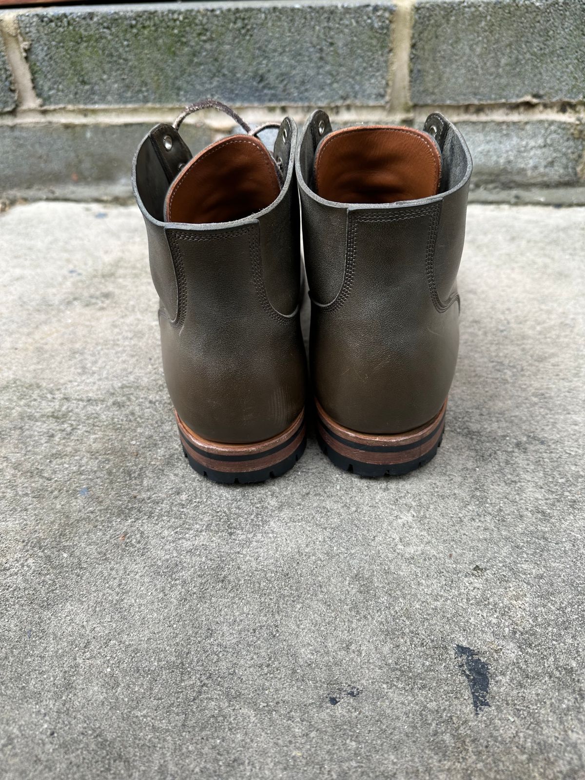 Photo by colton2e on February 2, 2024 of the Viberg Boondocker in Maryam Olive TPR Horsebutt.