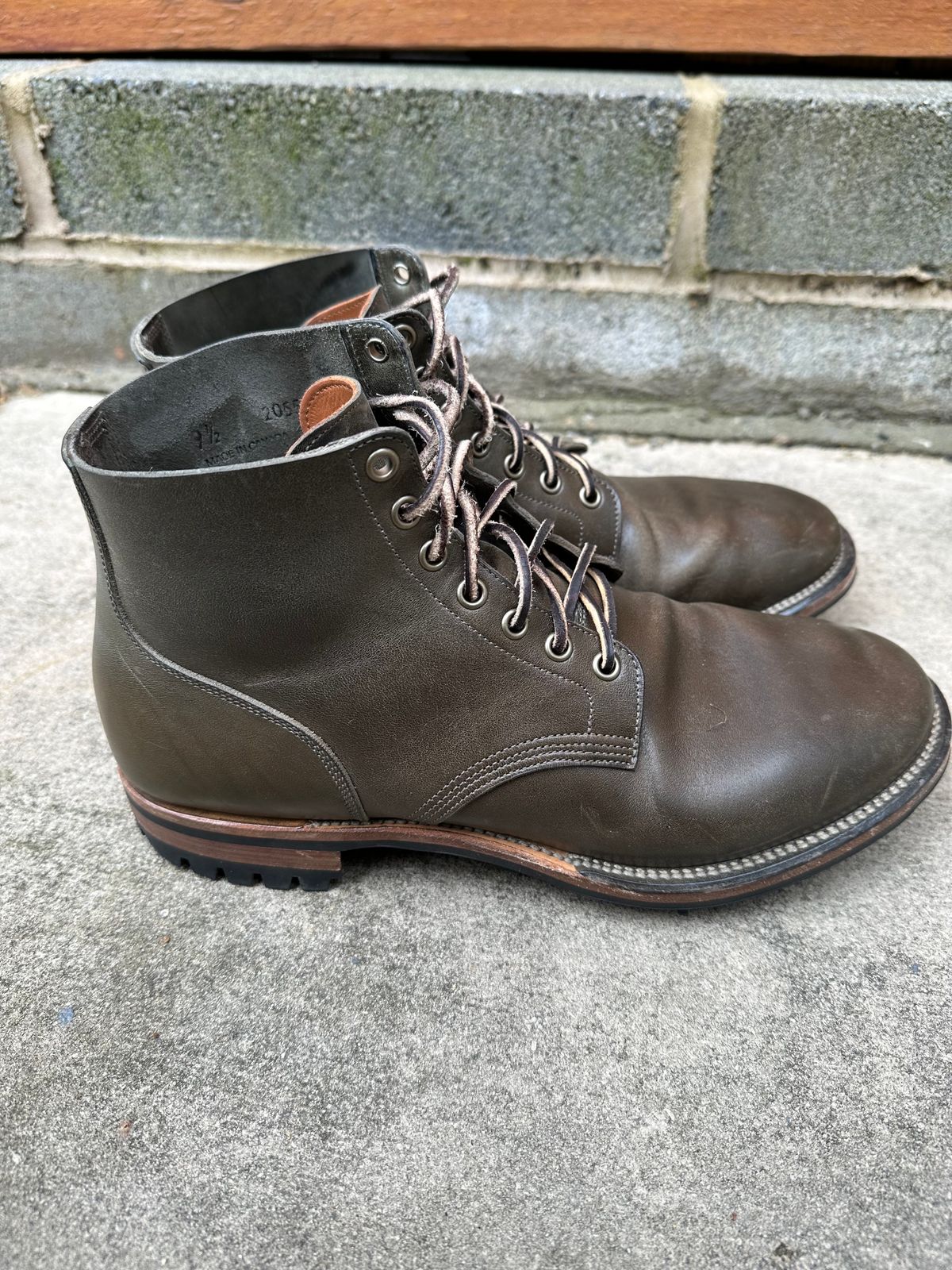 Photo by colton2e on February 2, 2024 of the Viberg Boondocker in Maryam Olive TPR Horsebutt.