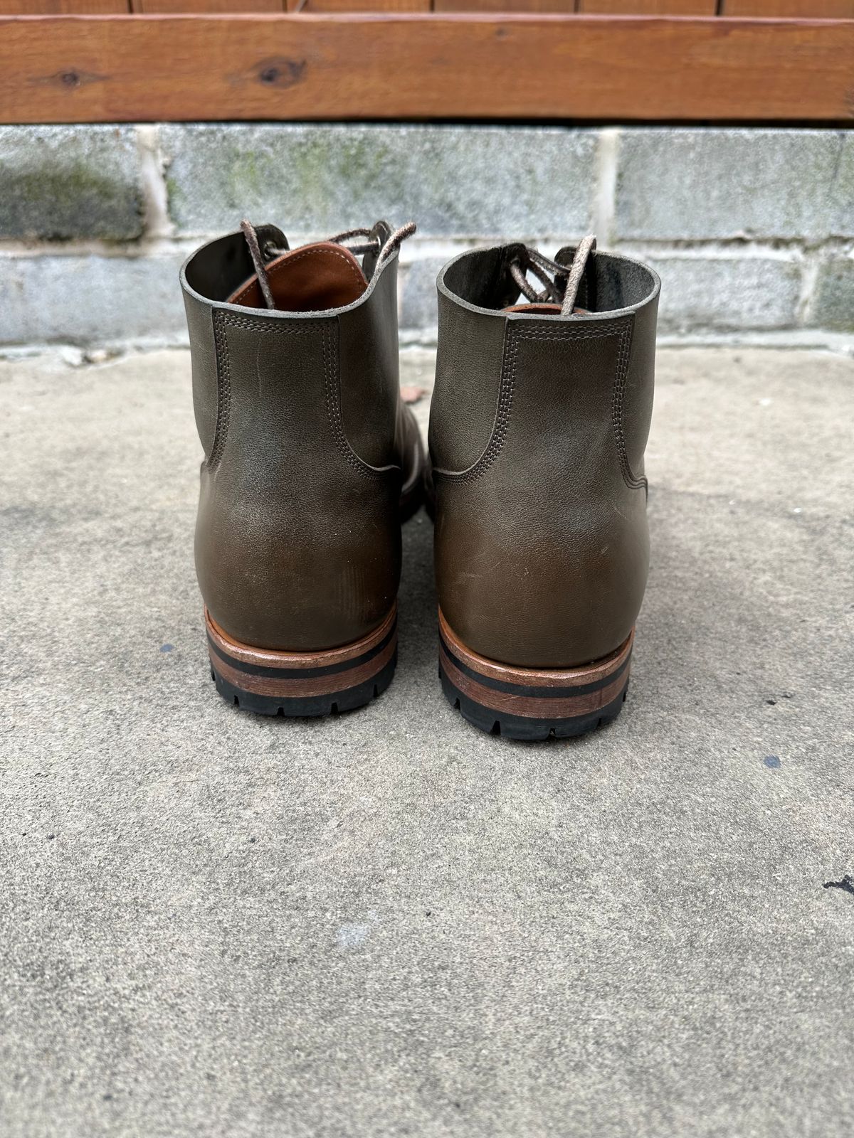 Photo by colton2e on March 4, 2024 of the Viberg Boondocker in Maryam Olive TPR Horsebutt.