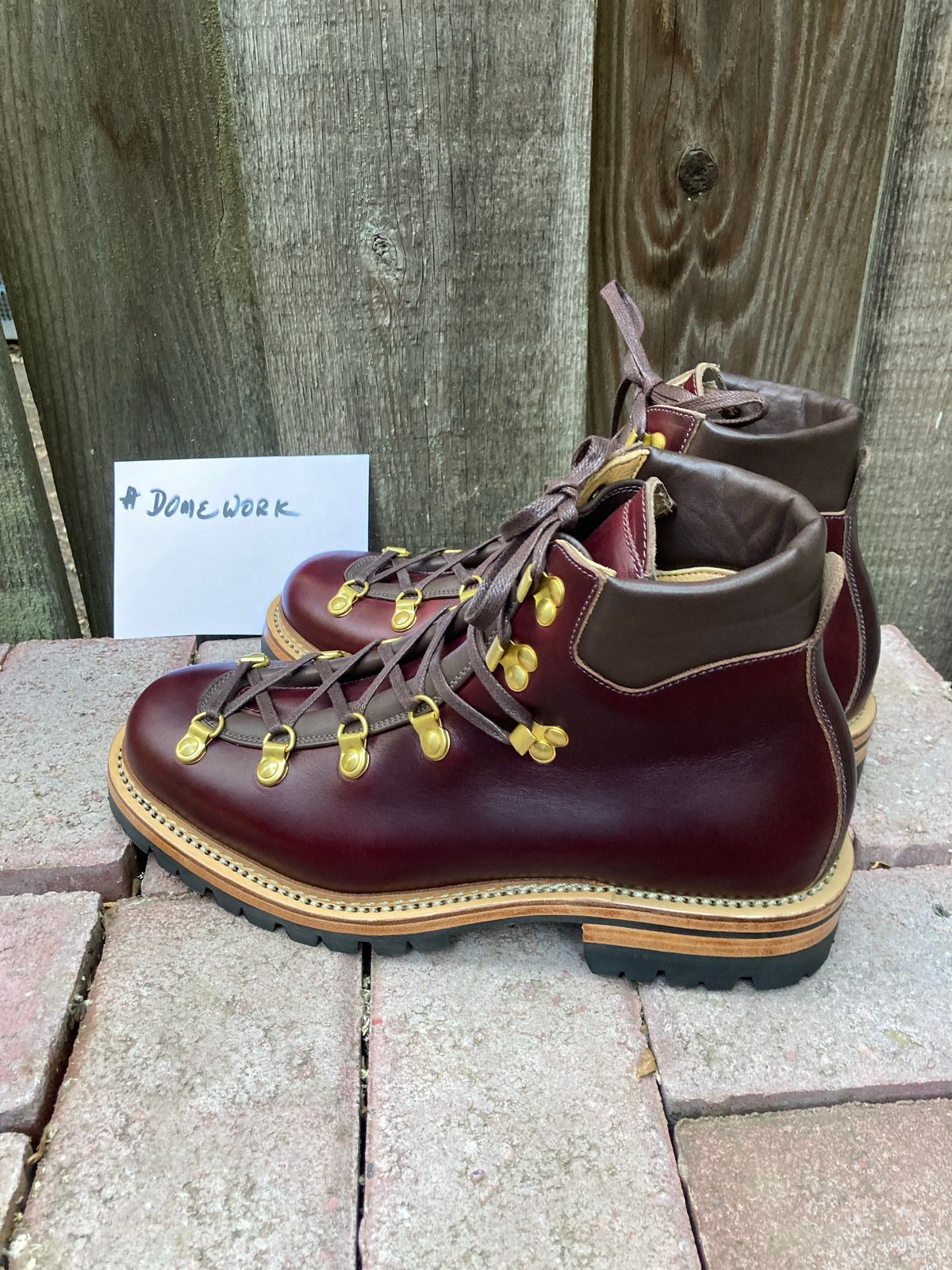 Photo by stgsea on October 2, 2022 of the Sagara Trailmaster in Horween Color 8 Chromexcel.