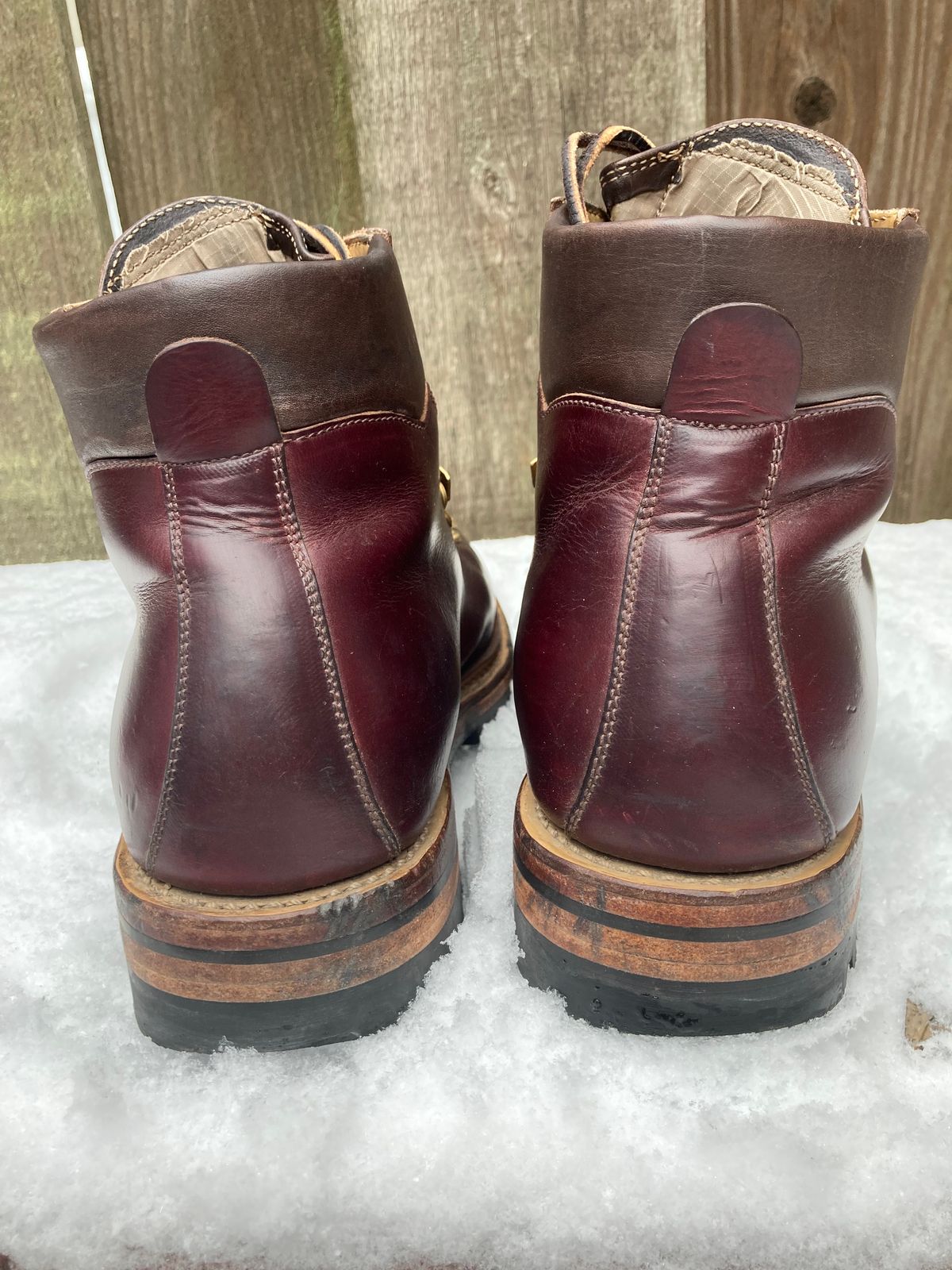 Photo by stgsea on February 1, 2023 of the Sagara Trailmaster in Horween Color 8 Chromexcel.