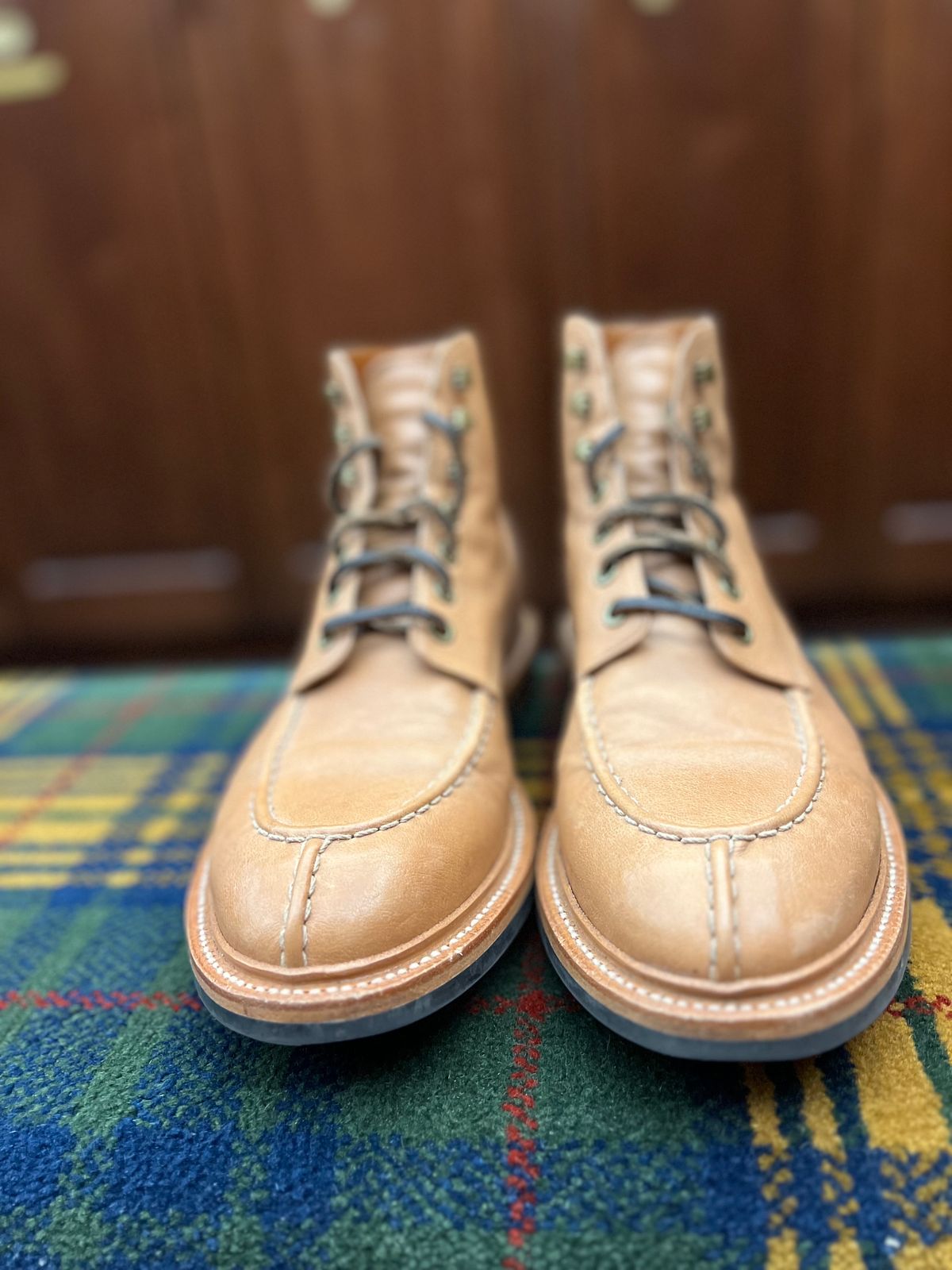 Photo by wesleyprice on December 5, 2023 of the Grant Stone Ottawa Boot in Incas Natural Kangaroo.