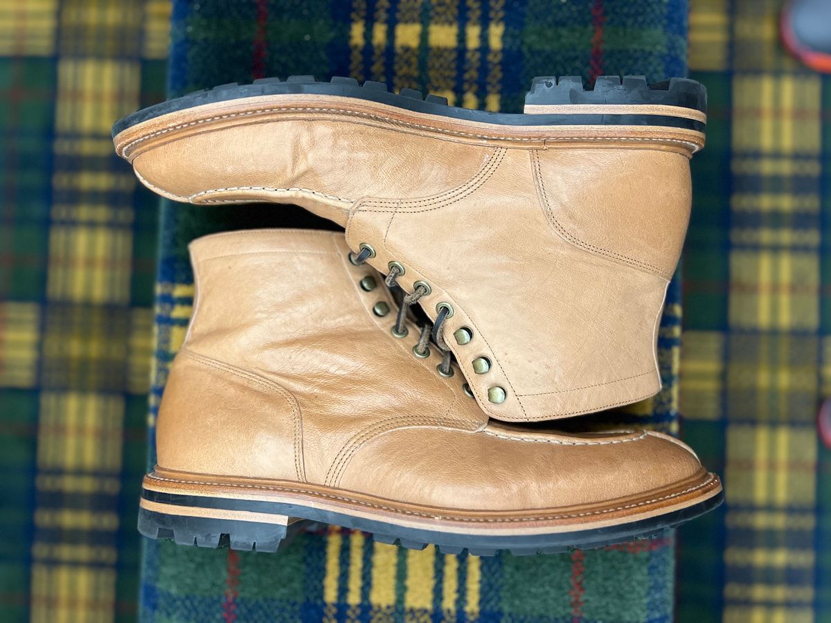 Photo by wesleyprice on December 5, 2023 of the Grant Stone Ottawa Boot in Incas Natural Kangaroo.