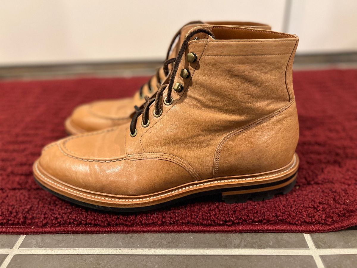 Photo by wesleyprice on January 1, 2024 of the Grant Stone Ottawa Boot in Incas Natural Kangaroo.