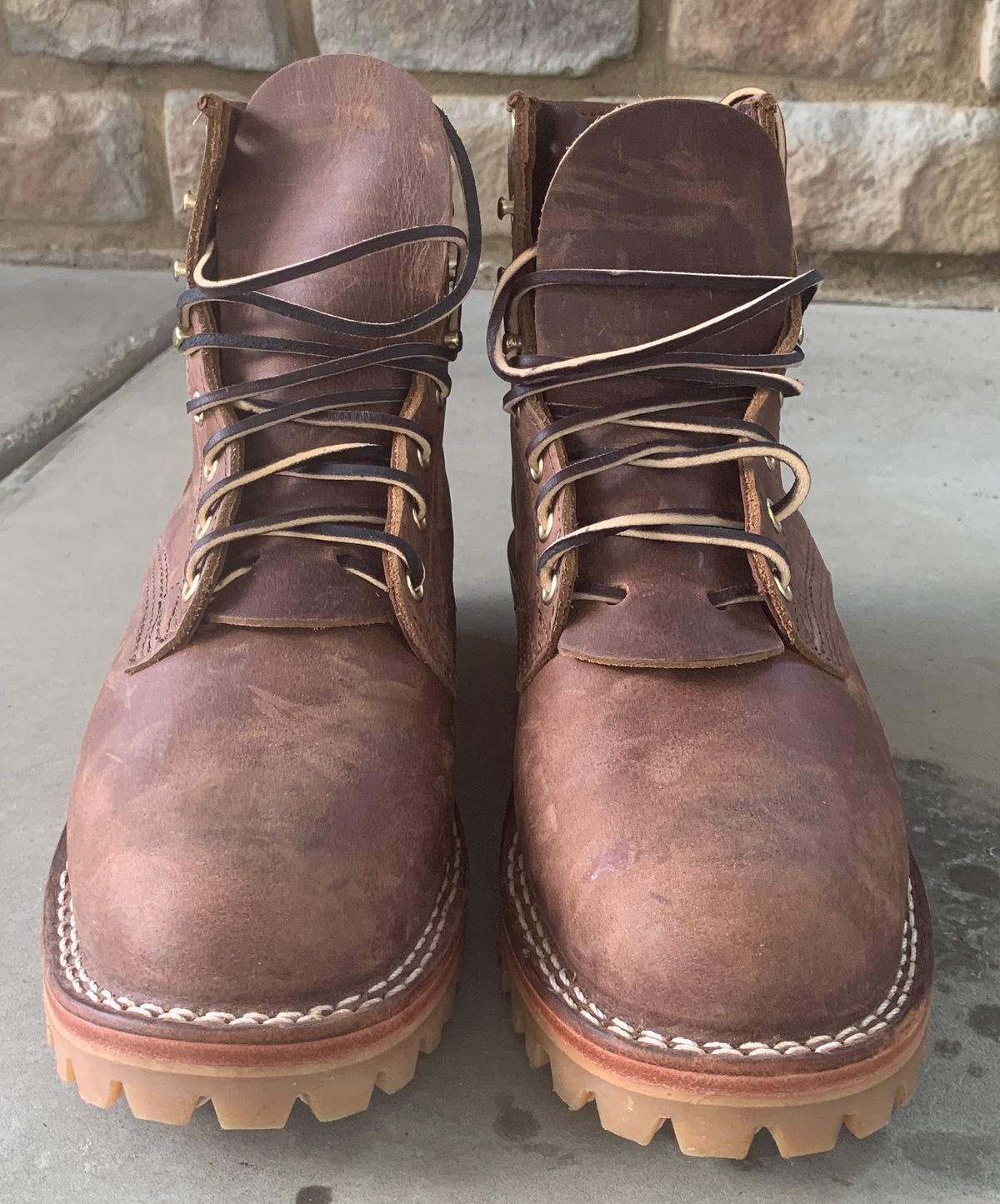Photo by StumpysBoots on October 1, 2023 of the Nicks MTO in Horween Whiskey Predator.