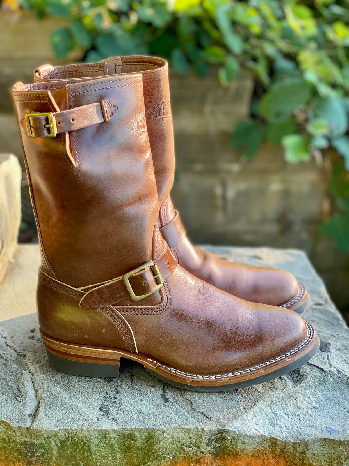 Photo by reflectivematerials on October 1, 2022 of the Wesco Mister Lou in Maryam Toscanello TPR Horsebutt.
