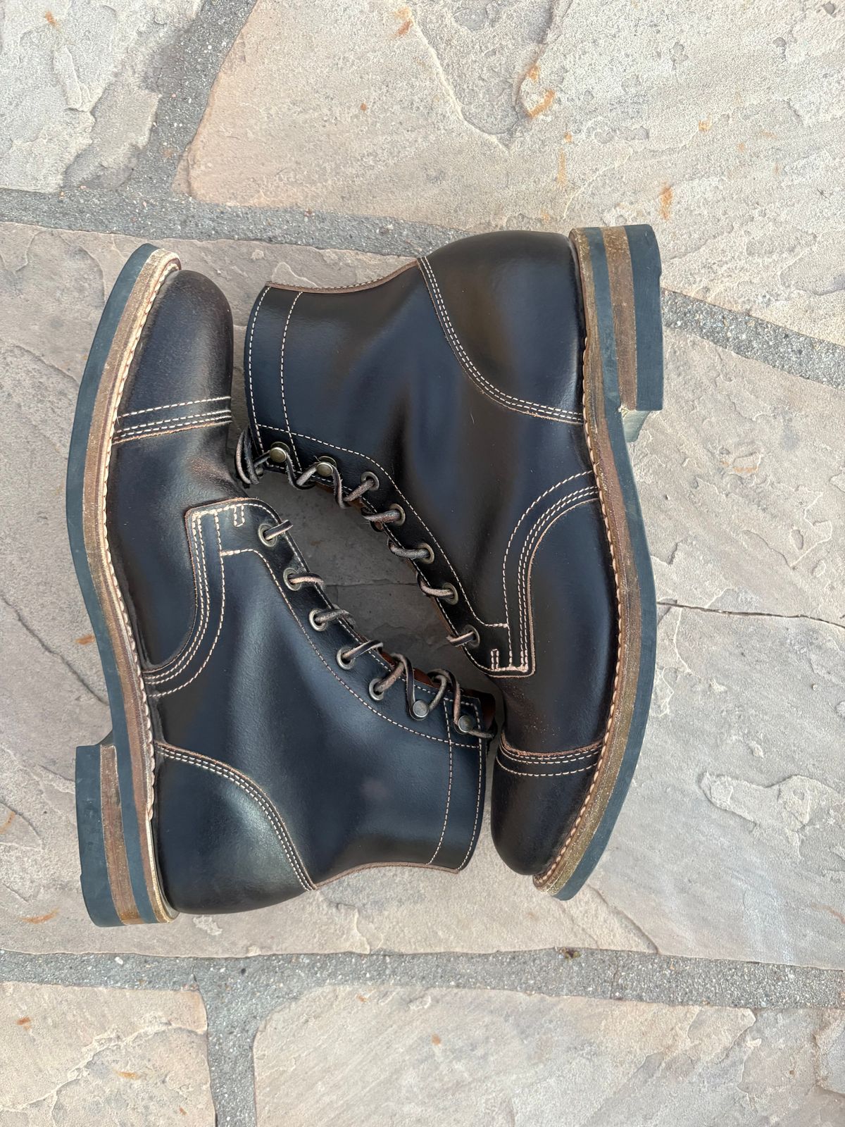 Photo by chosenone23 on November 3, 2025 of the Truman Cap Toe Boot in Horween Java Waxed Flesh.