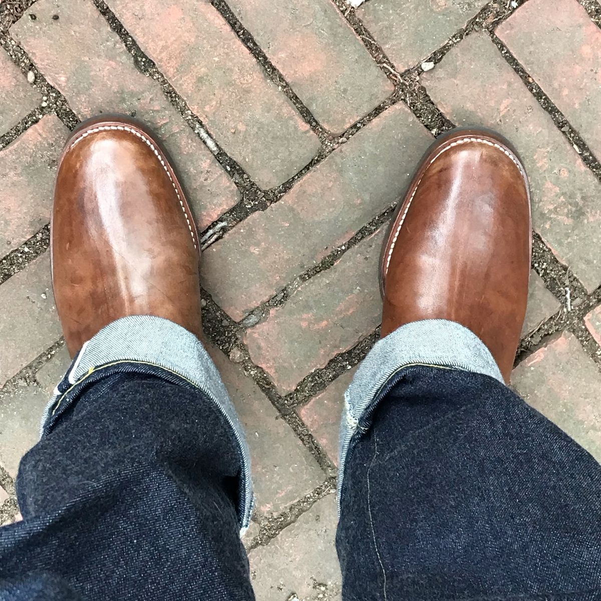 Photo by sfemet on October 5, 2022 of the Clinch Engineer Boots 11-Inch Height in Natural Horsebutt.