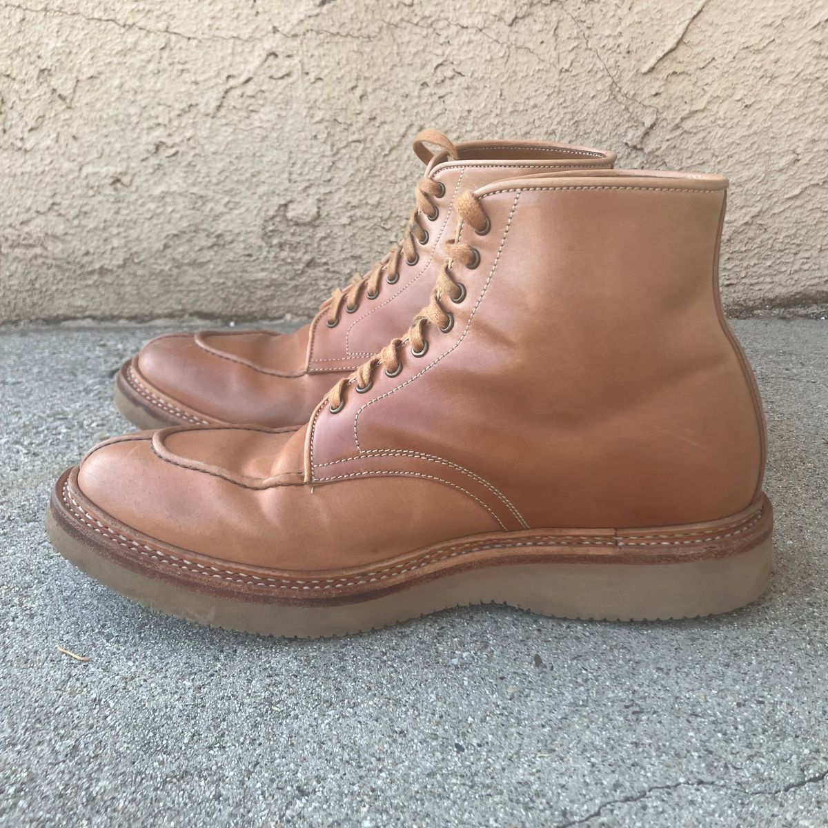 Photo by DomeAlone on February 6, 2023 of the Midas Unlisted Model in Shinki Natural Shell Cordovan.