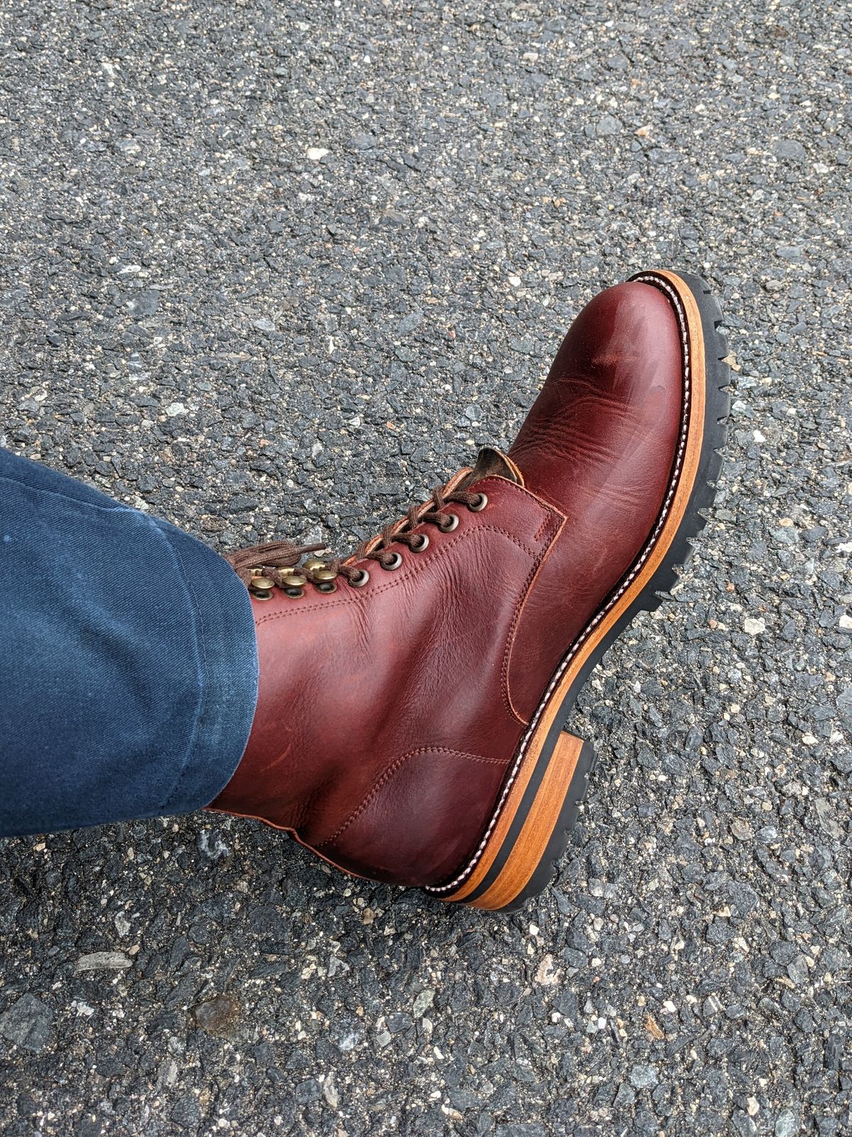 Photo by Monkley on June 16, 2022 of the Miles & Louie Brubeck Boot in Shendron Oiled.