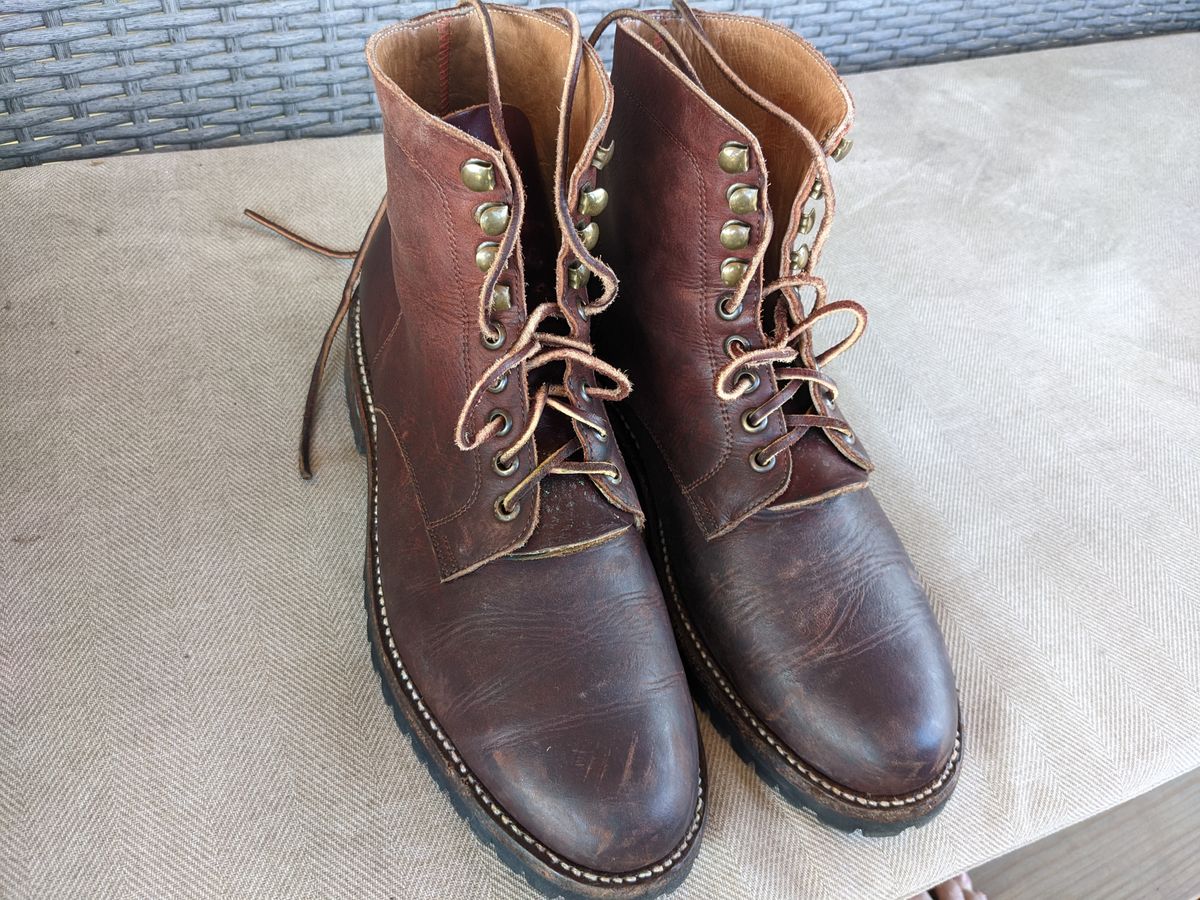 Photo by Monkley on August 19, 2022 of the Miles & Louie Brubeck Boot in Shendron Oiled.