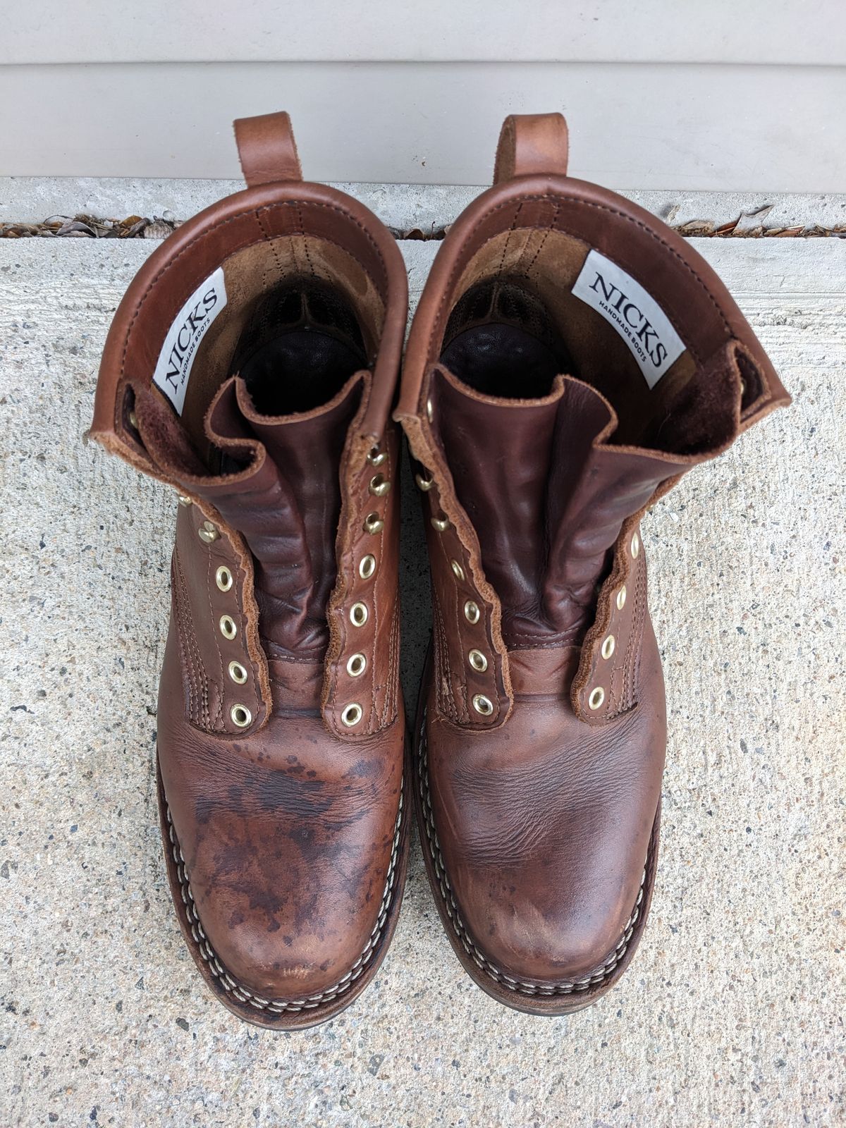 Photo by Monkley on December 5, 2023 of the Nicks Robert in Seidel 1964 Brown.
