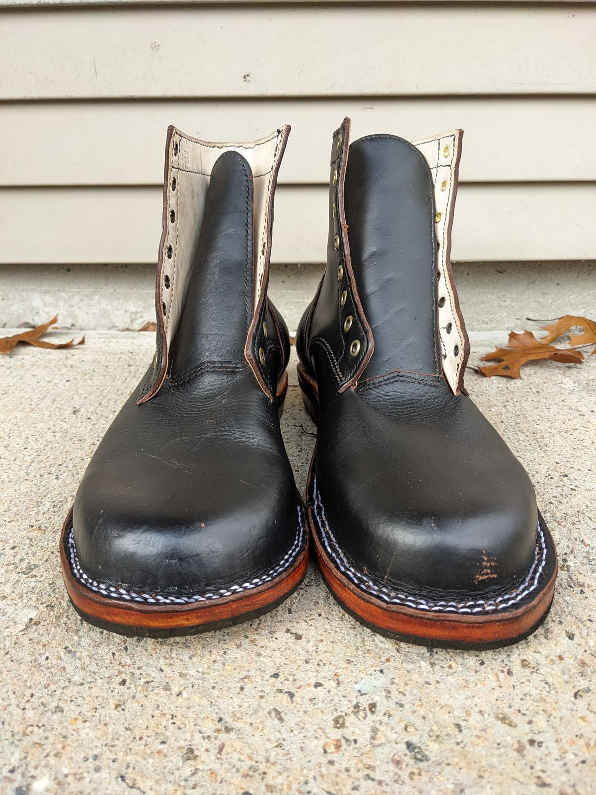 Photo by Monkley on November 5, 2023 of the Self-Made Unknown Model in S.B. Foot Black Prairie.