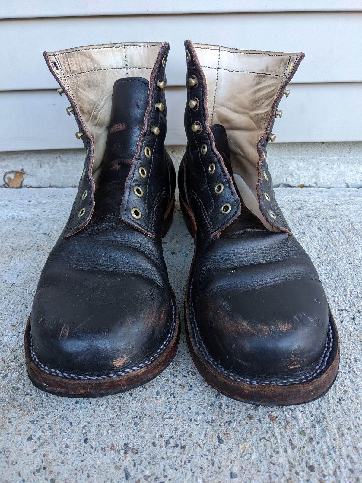 Photo by Monkley on February 3, 2024 of the Self-Made Unknown Model in S.B. Foot Black Prairie.