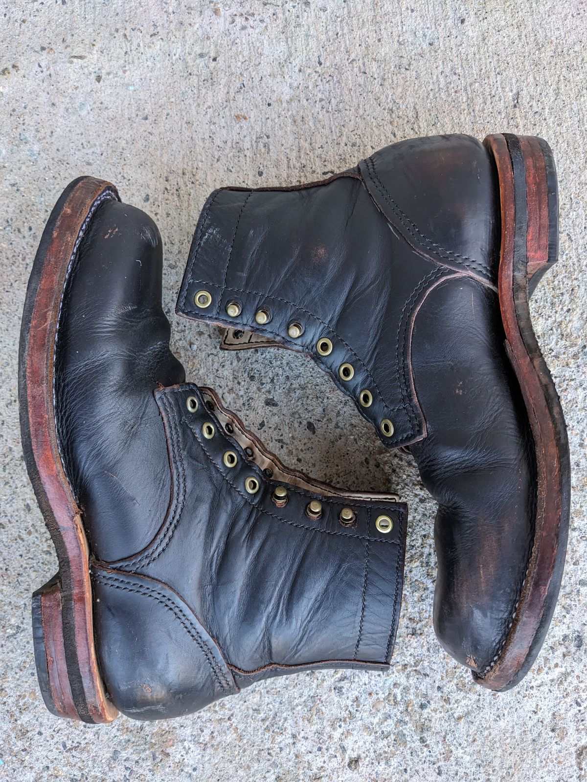 Photo by Monkley on February 3, 2024 of the Self-Made Unknown Model in S.B. Foot Black Prairie.