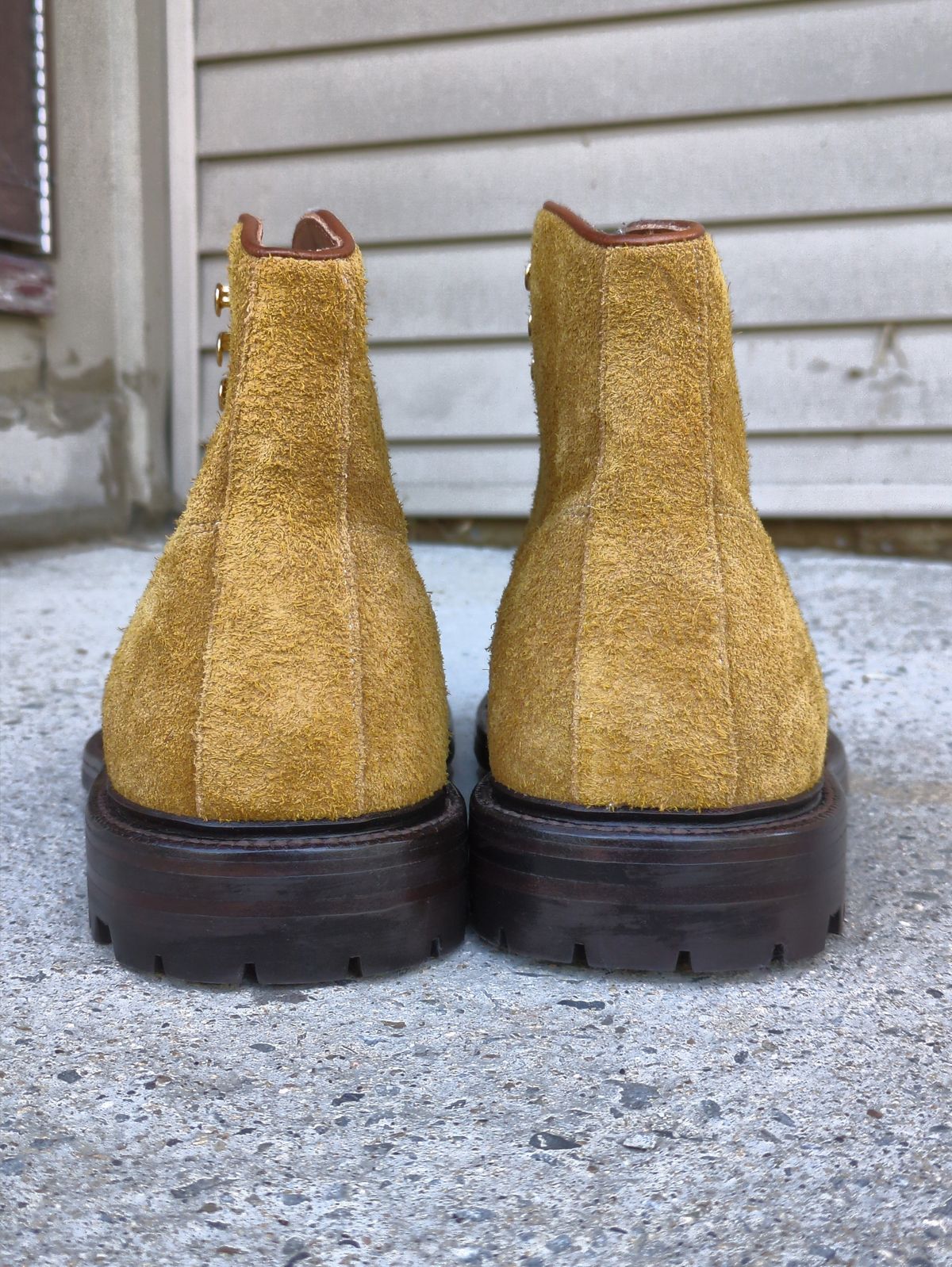 Photo by Monkley on October 3, 2025 of the Grant Stone Baroda Boot in C.F. Stead Snuff Desert Oasis Suede.