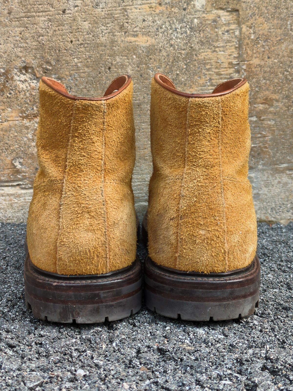 Photo by Monkley on November 5, 2025 of the Grant Stone Baroda Boot in C.F. Stead Snuff Desert Oasis Suede.
