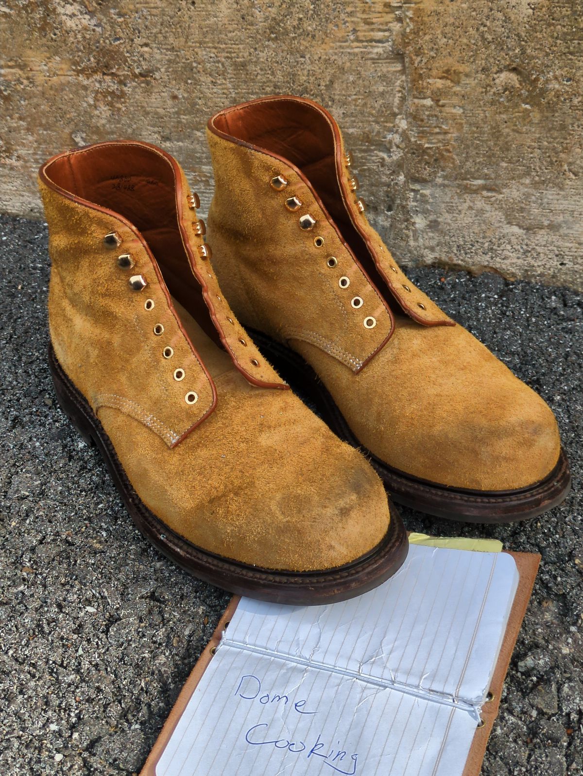 Photo by Monkley on November 5, 2025 of the Grant Stone Baroda Boot in C.F. Stead Snuff Desert Oasis Suede.