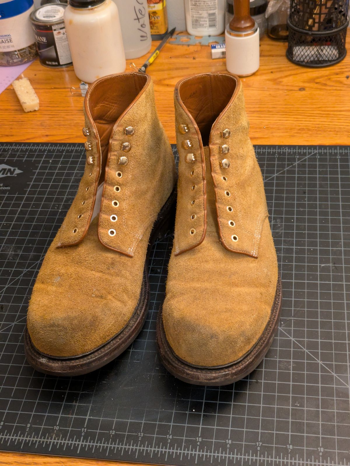 Photo by Monkley on January 6, 2026 of the Grant Stone Baroda Boot in C.F. Stead Snuff Desert Oasis Suede.