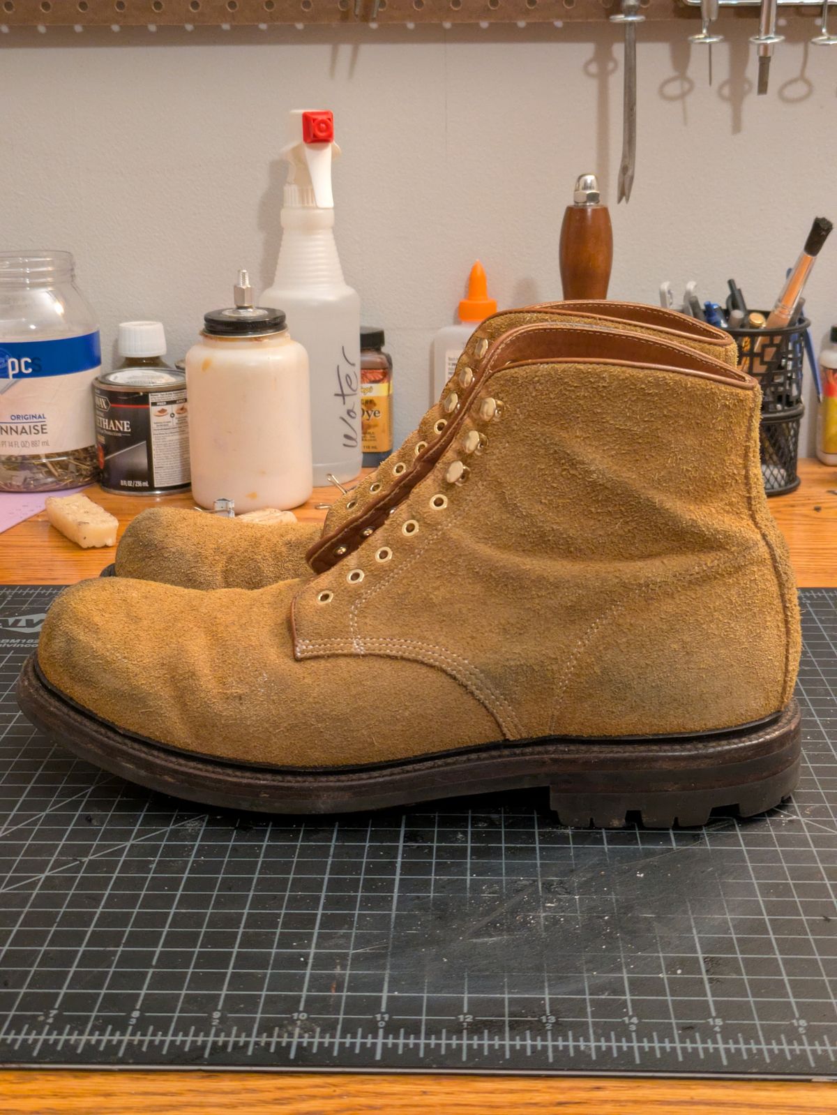 Photo by Monkley on January 6, 2026 of the Grant Stone Baroda Boot in C.F. Stead Snuff Desert Oasis Suede.