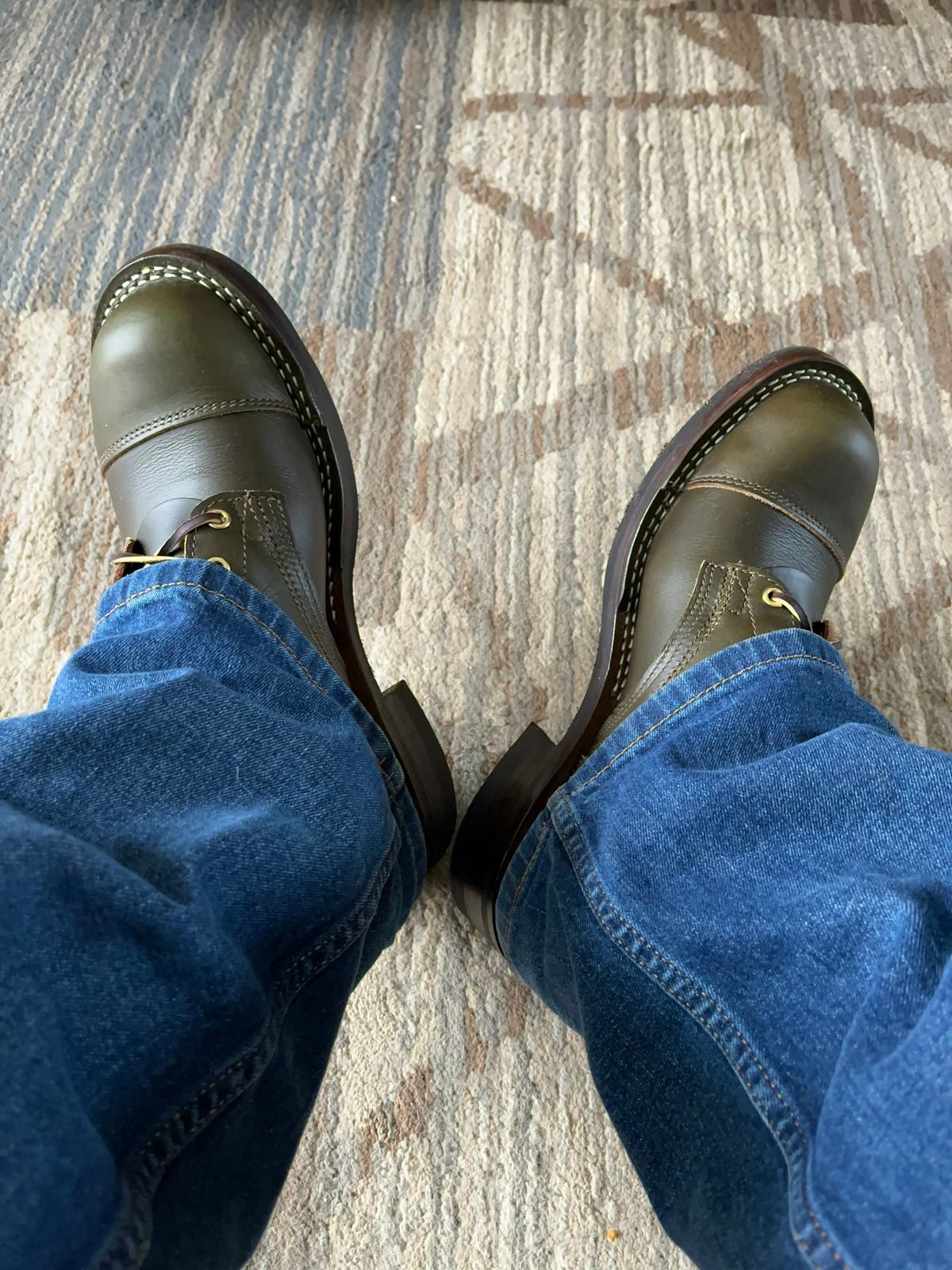 Photo by pherble on January 31, 2025 of the Nicks Trooper in Horween Shackleton Greener Pastures.