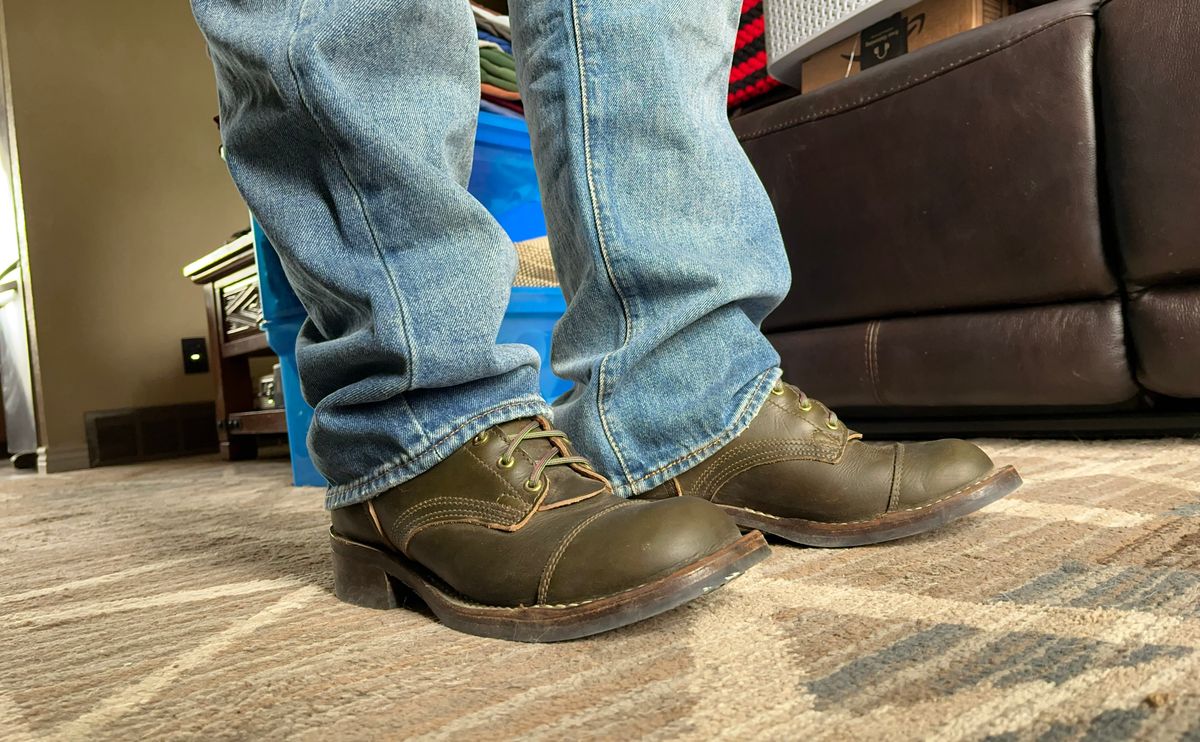 Photo by pherble on May 19, 2025 of the Nicks Trooper in Horween Shackleton Greener Pastures.