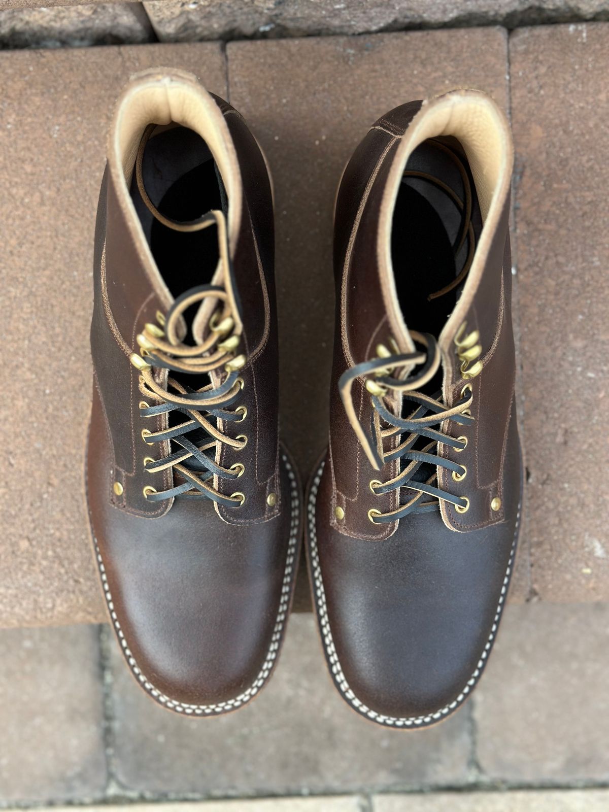 Photo by horweendreams on October 5, 2023 of the Østmo Type I in Horween Cinnamon Waxed Flesh.