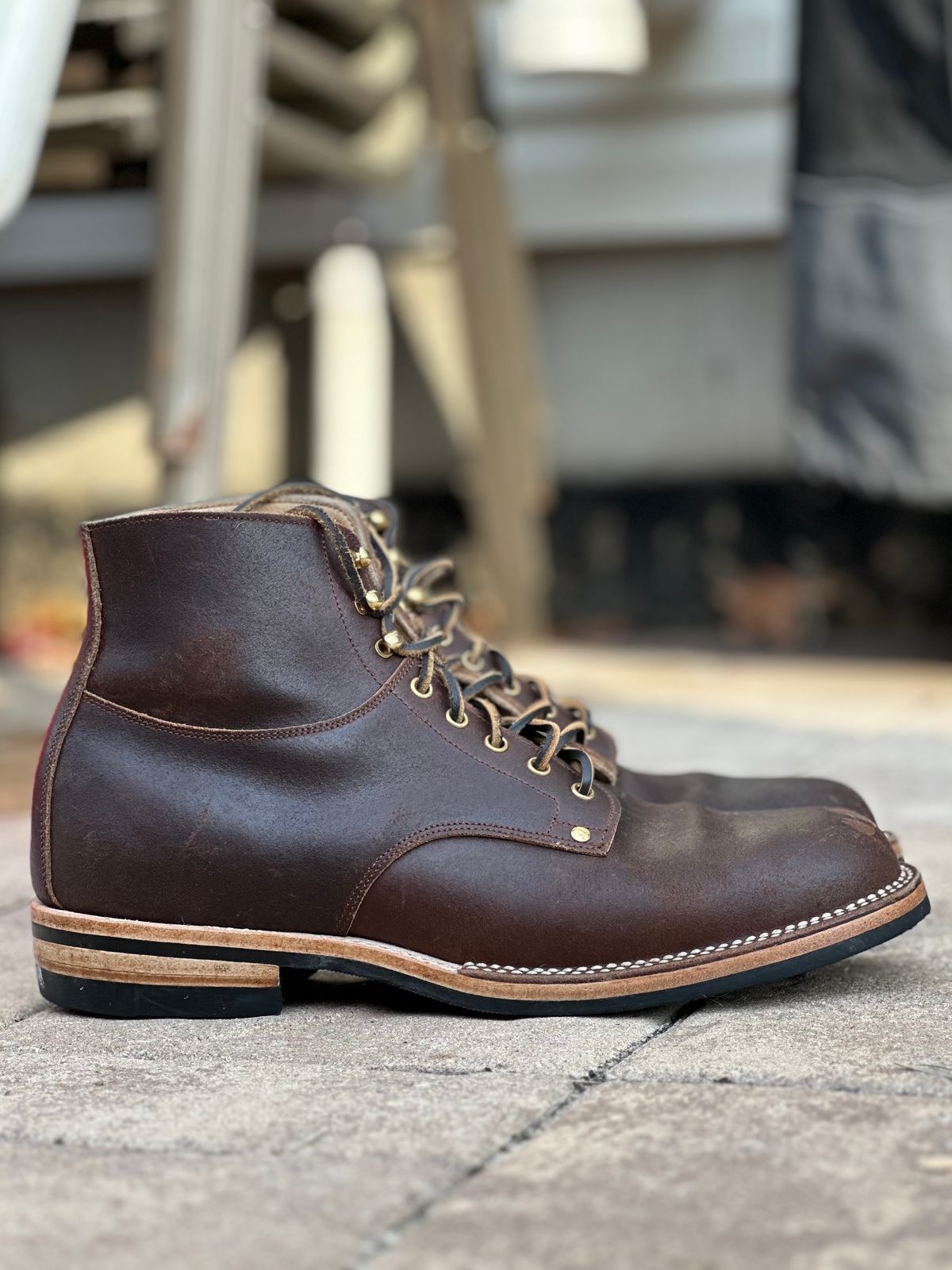 Photo by horweendreams on November 5, 2023 of the Østmo Type I in Horween Cinnamon Waxed Flesh.