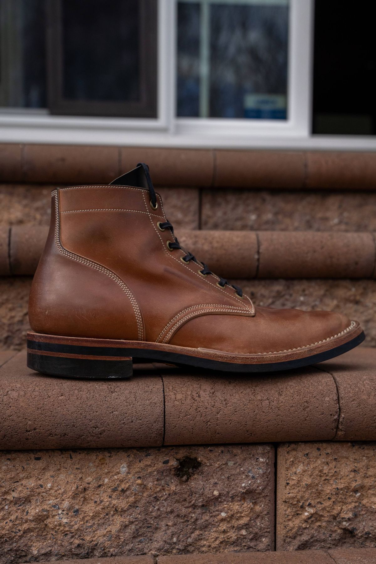 Photo by horweendreams on March 4, 2023 of the Onderhoud SVC01 Boondocker in Horween Unglazed Natural Shell Cordovan.