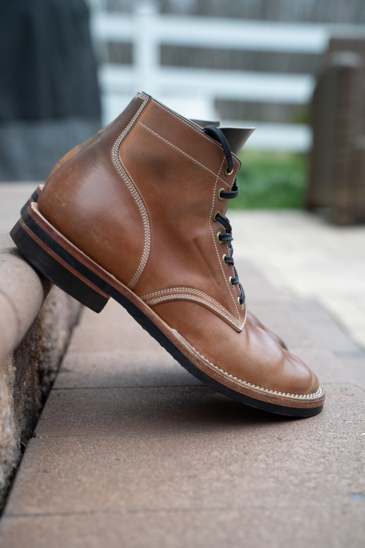 Photo by horweendreams on April 5, 2023 of the Onderhoud SVC01 Boondocker in Horween Unglazed Natural Shell Cordovan.