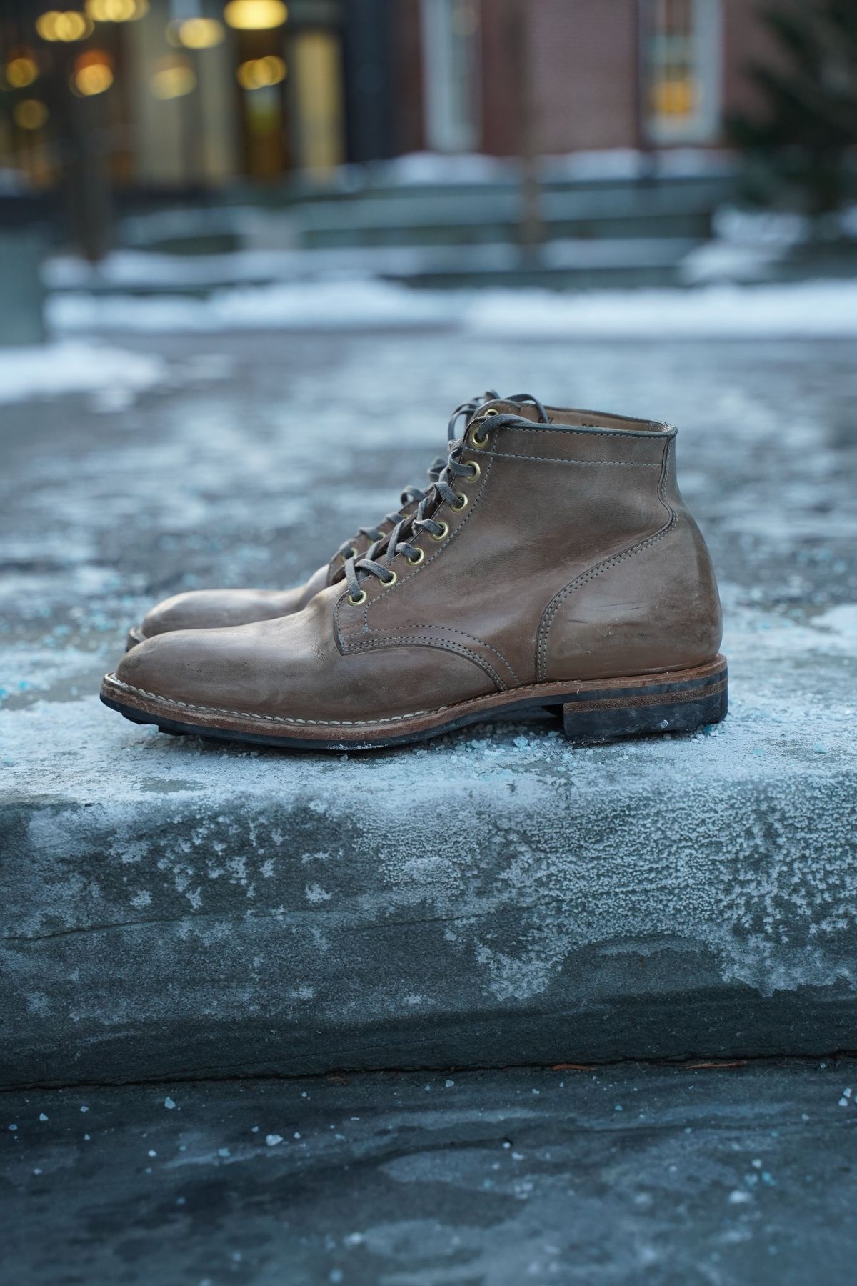 Photo by horweendreams on February 5, 2022 of the Viberg Service Boot in Maryam Light Grey Horsebutt.