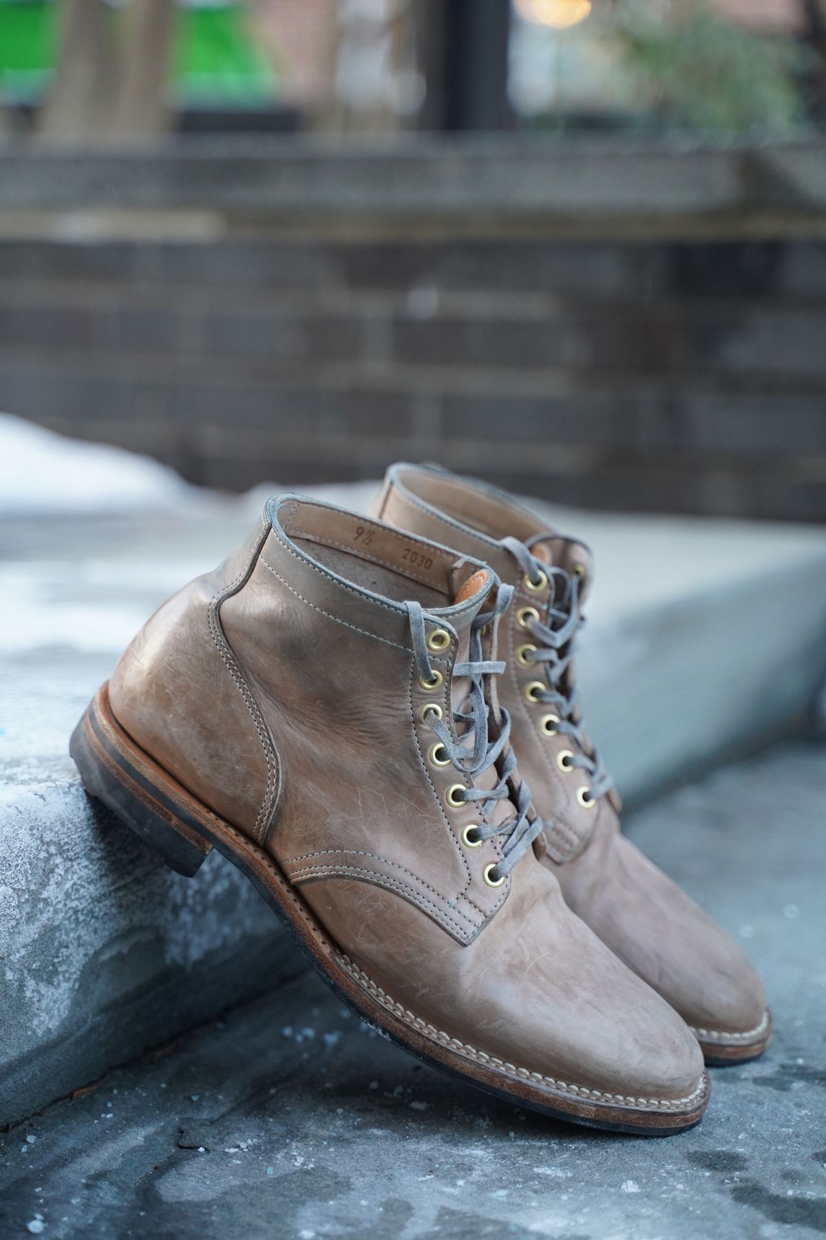 Photo by horweendreams on February 5, 2022 of the Viberg Service Boot in Maryam Light Grey Horsebutt.
