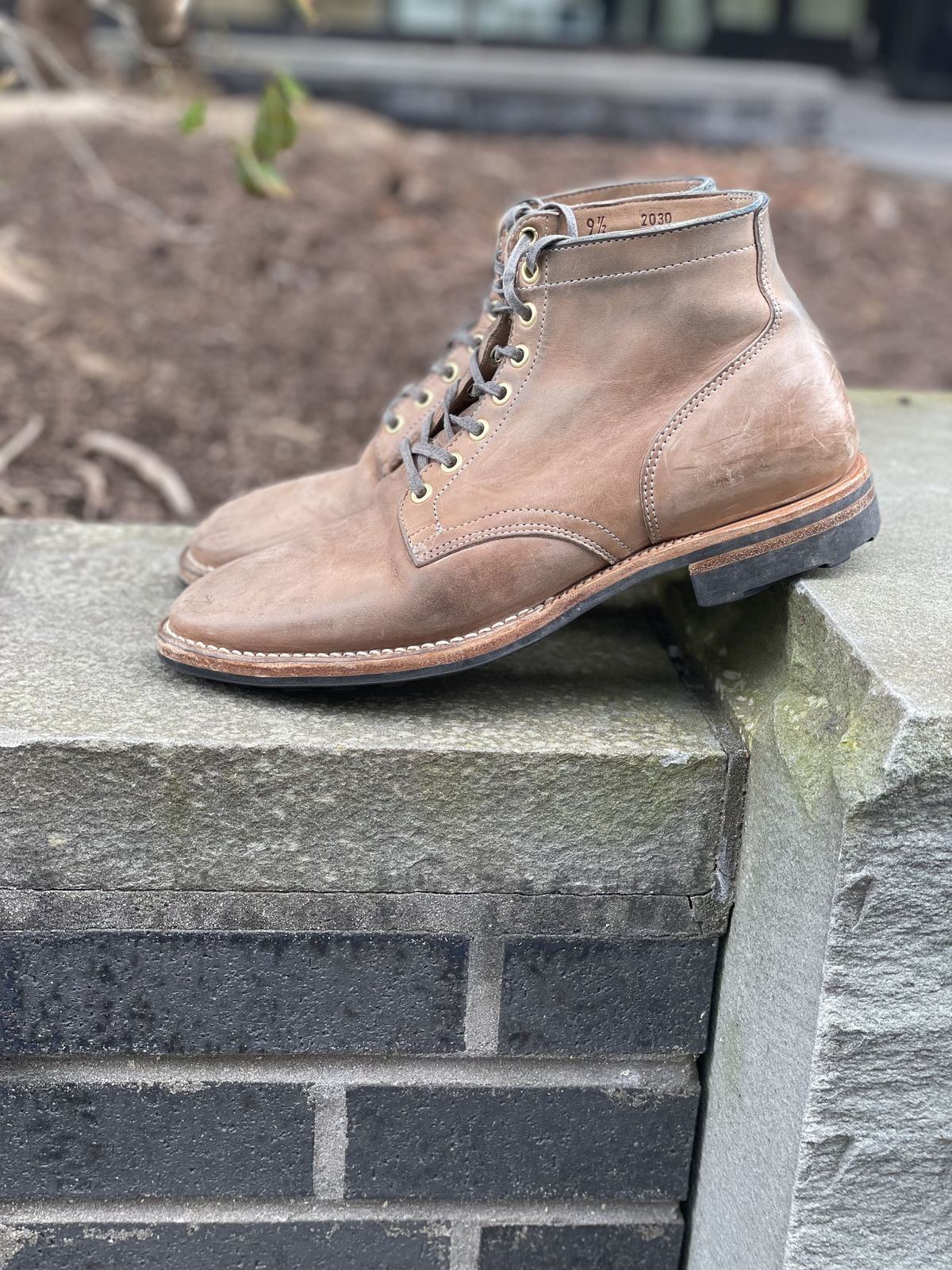 Photo by horweendreams on April 5, 2022 of the Viberg Service Boot in Maryam Light Grey Horsebutt.