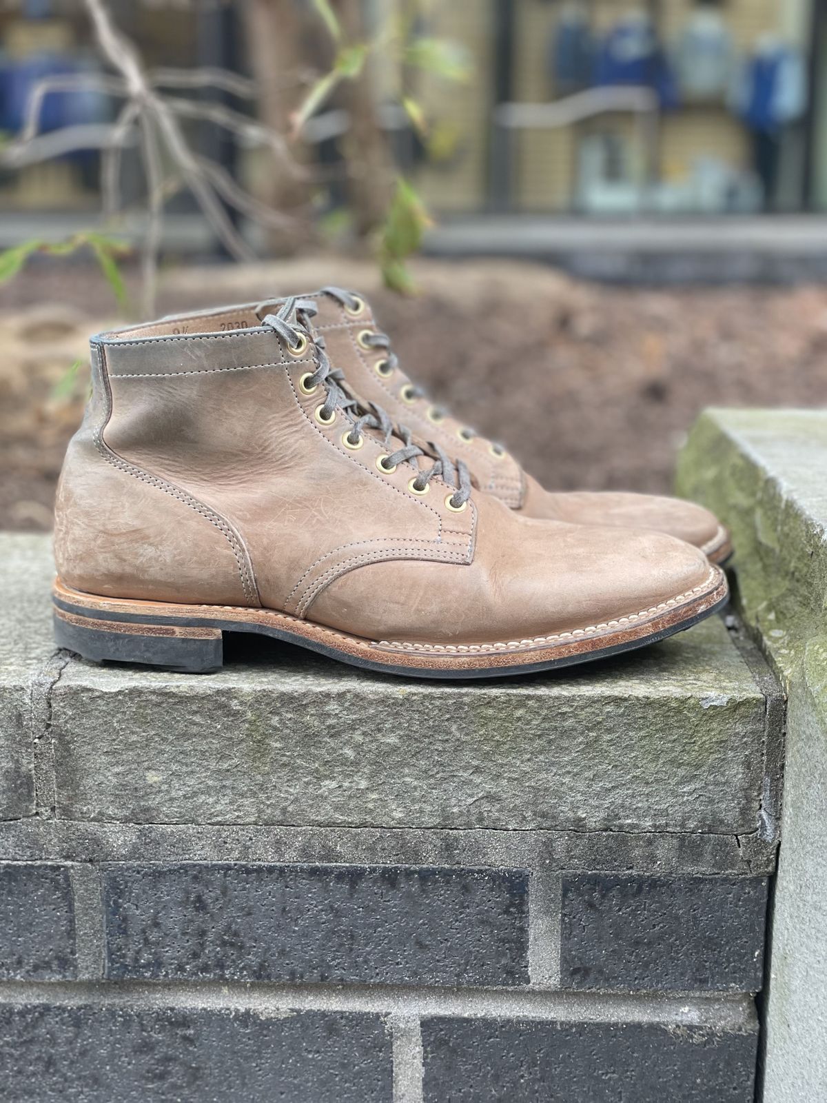 Photo by horweendreams on April 5, 2022 of the Viberg Service Boot in Maryam Light Grey Horsebutt.