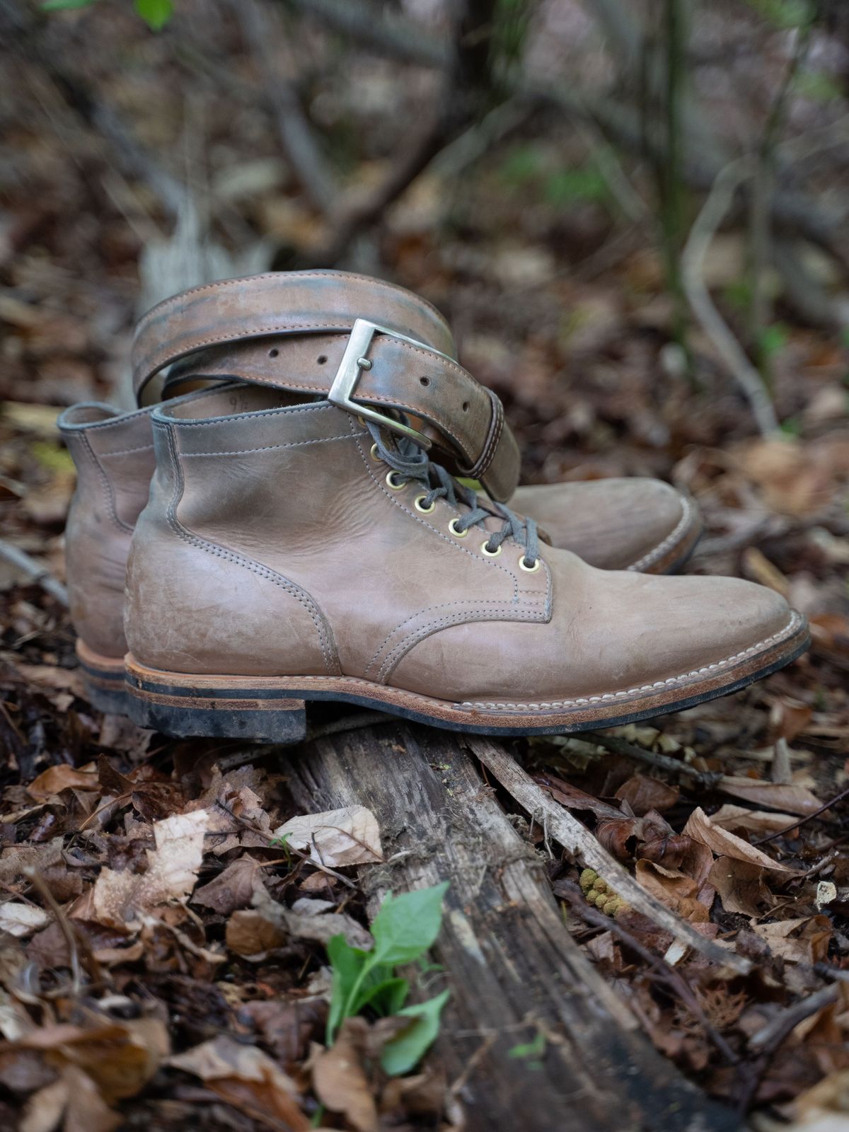 Photo by horweendreams on May 6, 2022 of the Viberg Service Boot in Maryam Light Grey Horsebutt.