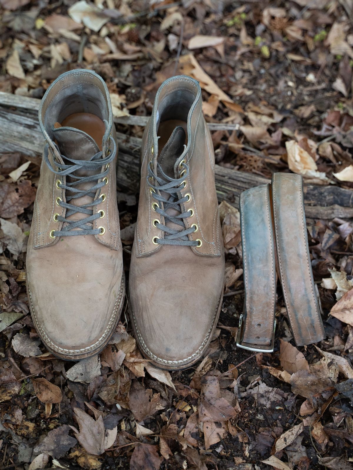 Photo by horweendreams on May 6, 2022 of the Viberg Service Boot in Maryam Light Grey Horsebutt.