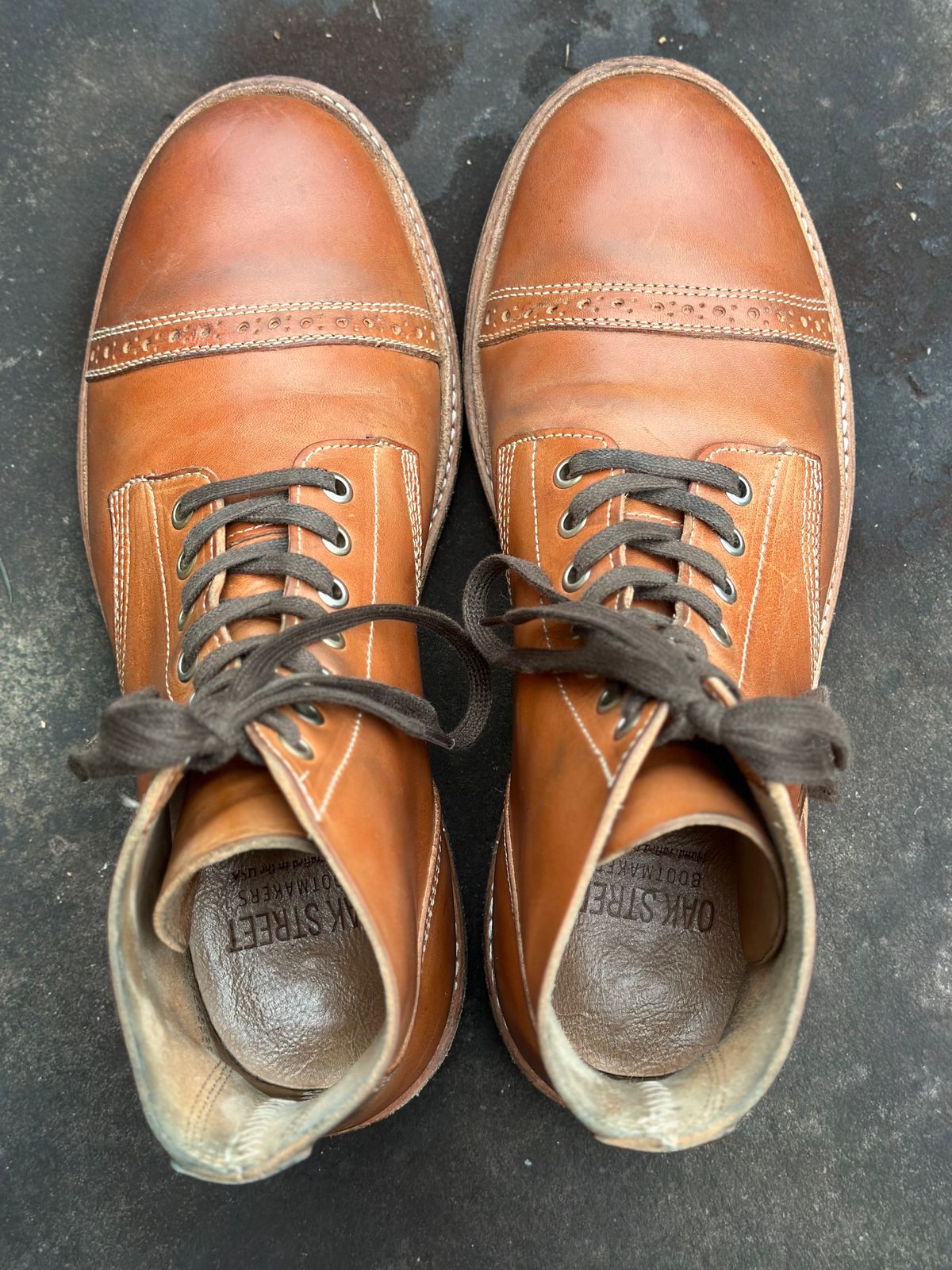 Photo by gmart7 on February 5, 2023 of the Oak Street Bootmakers Field Boot in Maryam Natural Horsebutt.